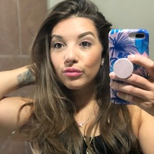 Meet your Posher, Candace